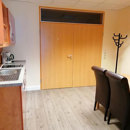 שטאדה Hotel Am Holzhafen מראה חיצוני תמונה