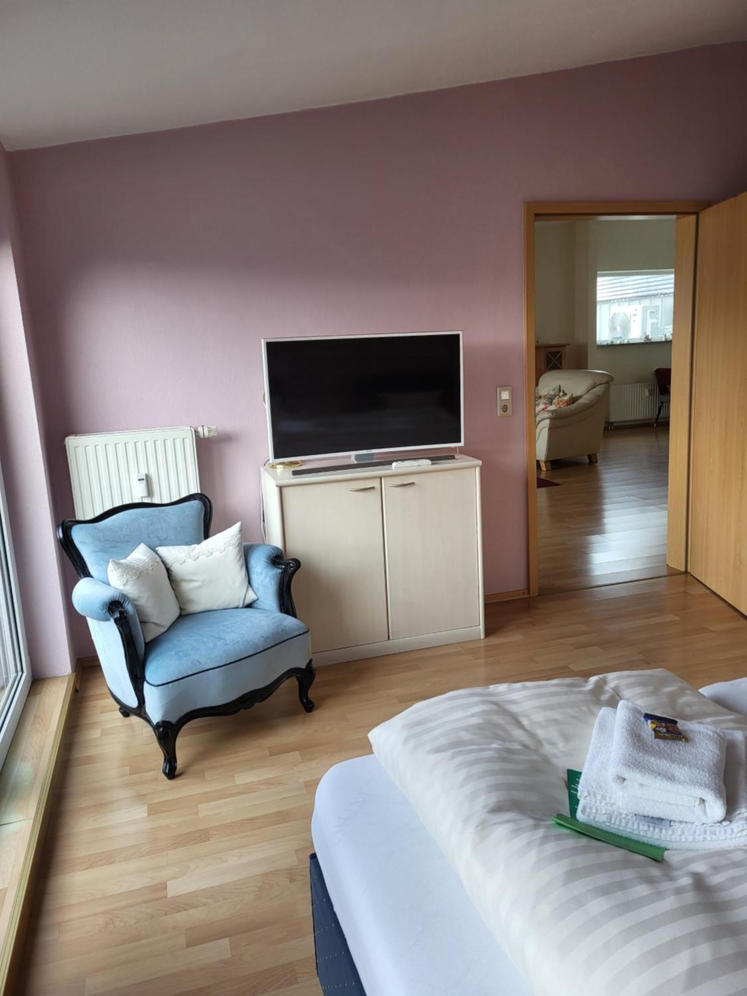 שטאדה Hotel Am Holzhafen מראה חיצוני תמונה