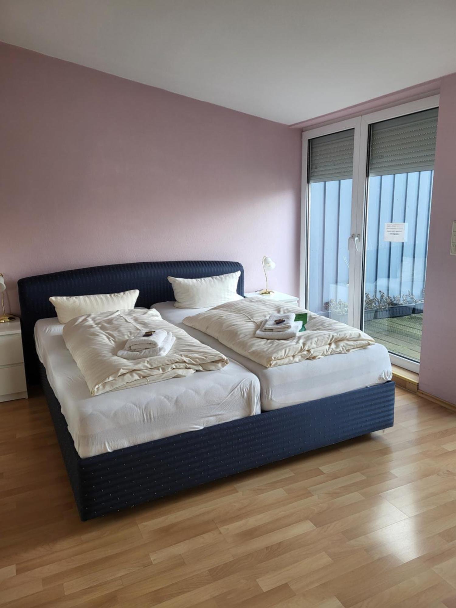 שטאדה Hotel Am Holzhafen מראה חיצוני תמונה