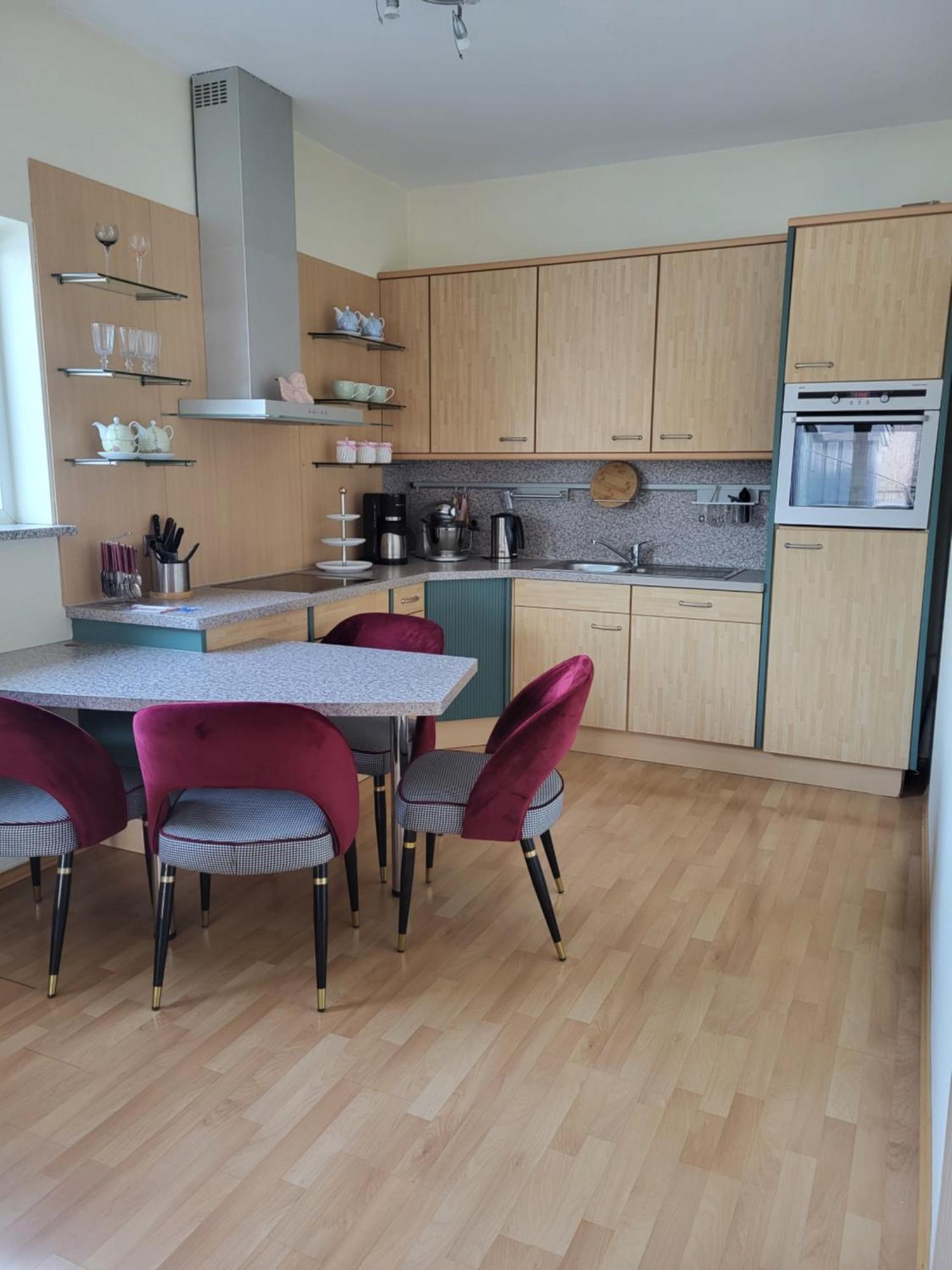 שטאדה Hotel Am Holzhafen מראה חיצוני תמונה